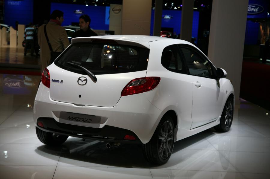  Mazda2 3-Door 2007 года  (фото 93 из 96)